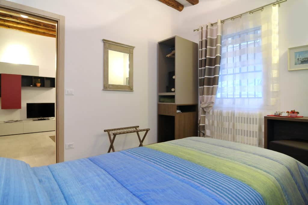 Entrance of the small single bedroom - Ca' Dorina Apartment Entrance of the small single bedroom - Ca' Dorina Apartment