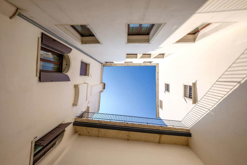 View of the sky from the court - Ca' Garzoni Moro - Clemente Apartment View of the sky from the court - Ca' Garzoni Moro - Clemente Apartment