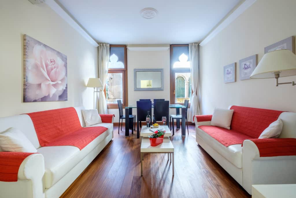 Luminous living and dining room - Ca' Rialtina Apartment Luminous living and dining room - Ca' Rialtina Apartment