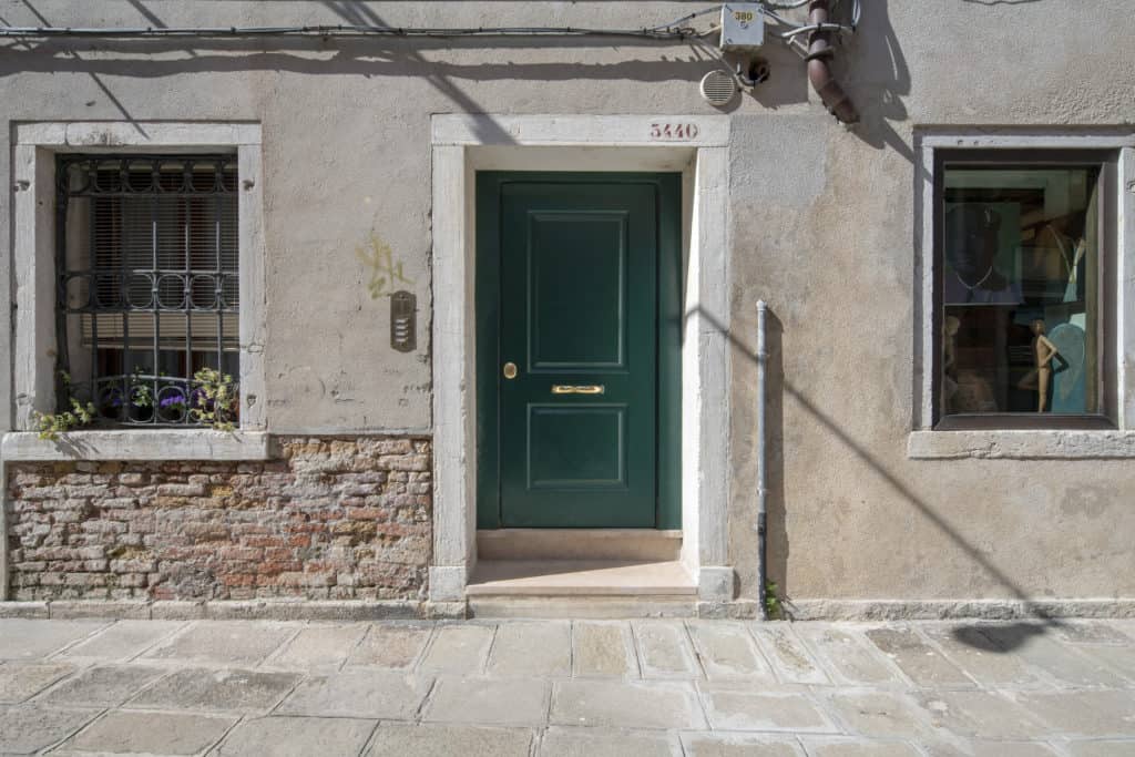 Main entrance door - Casa Graziosa Apartment Main entrance door - Casa Graziosa Apartment