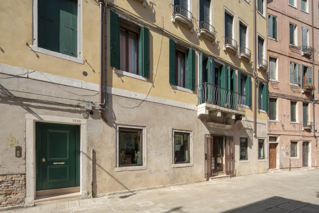 Street view of the apartment - Casa Graziosa Apartment Street view of the apartment - Casa Graziosa Apartment