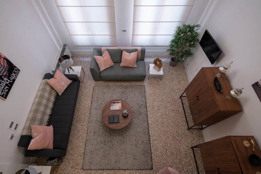 Living room view from the attic - Palazzo Molin Massari Apartmen Living room view from the attic - Palazzo Molin Massari Apartment