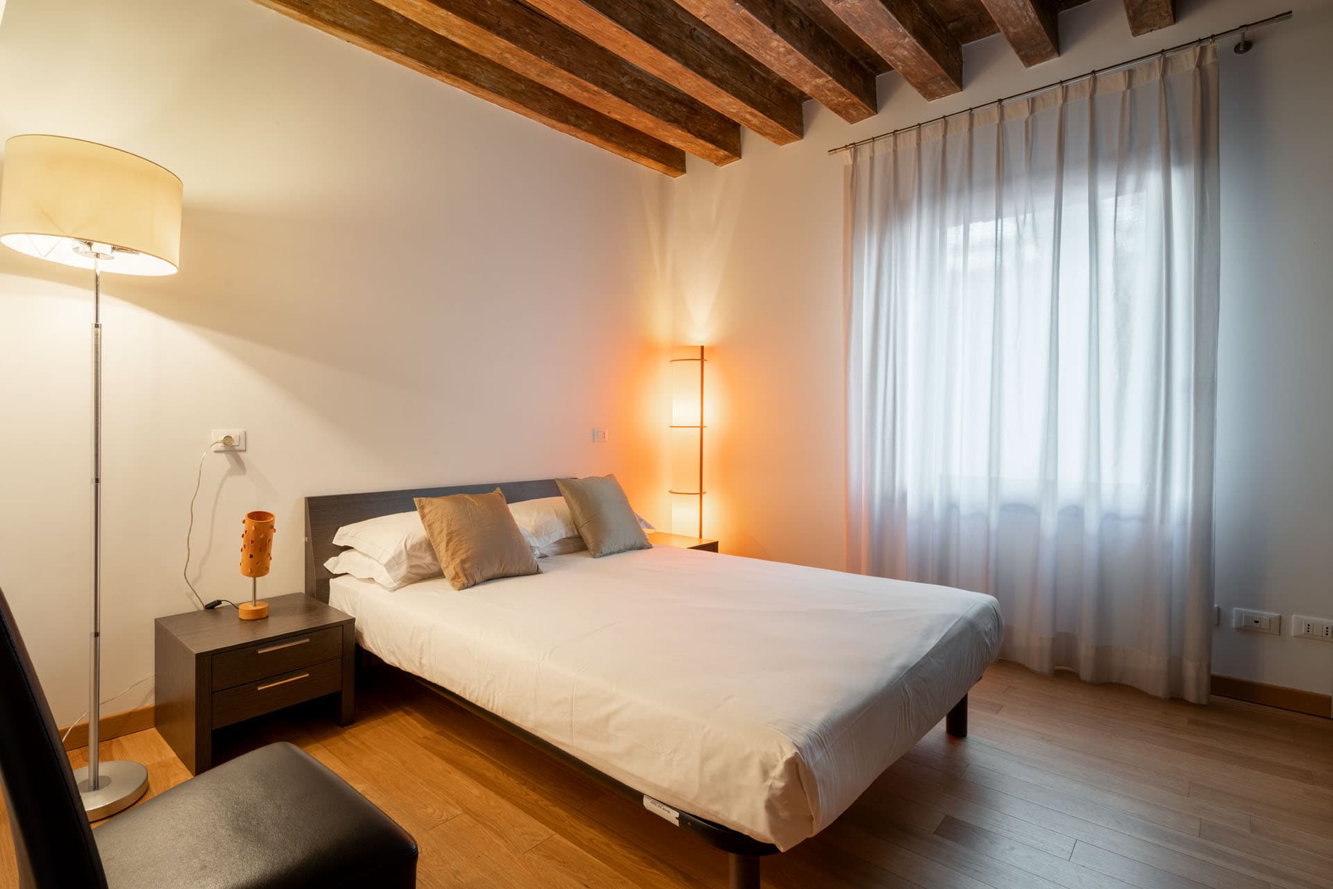 The Lion's House Apartment - Lion 2