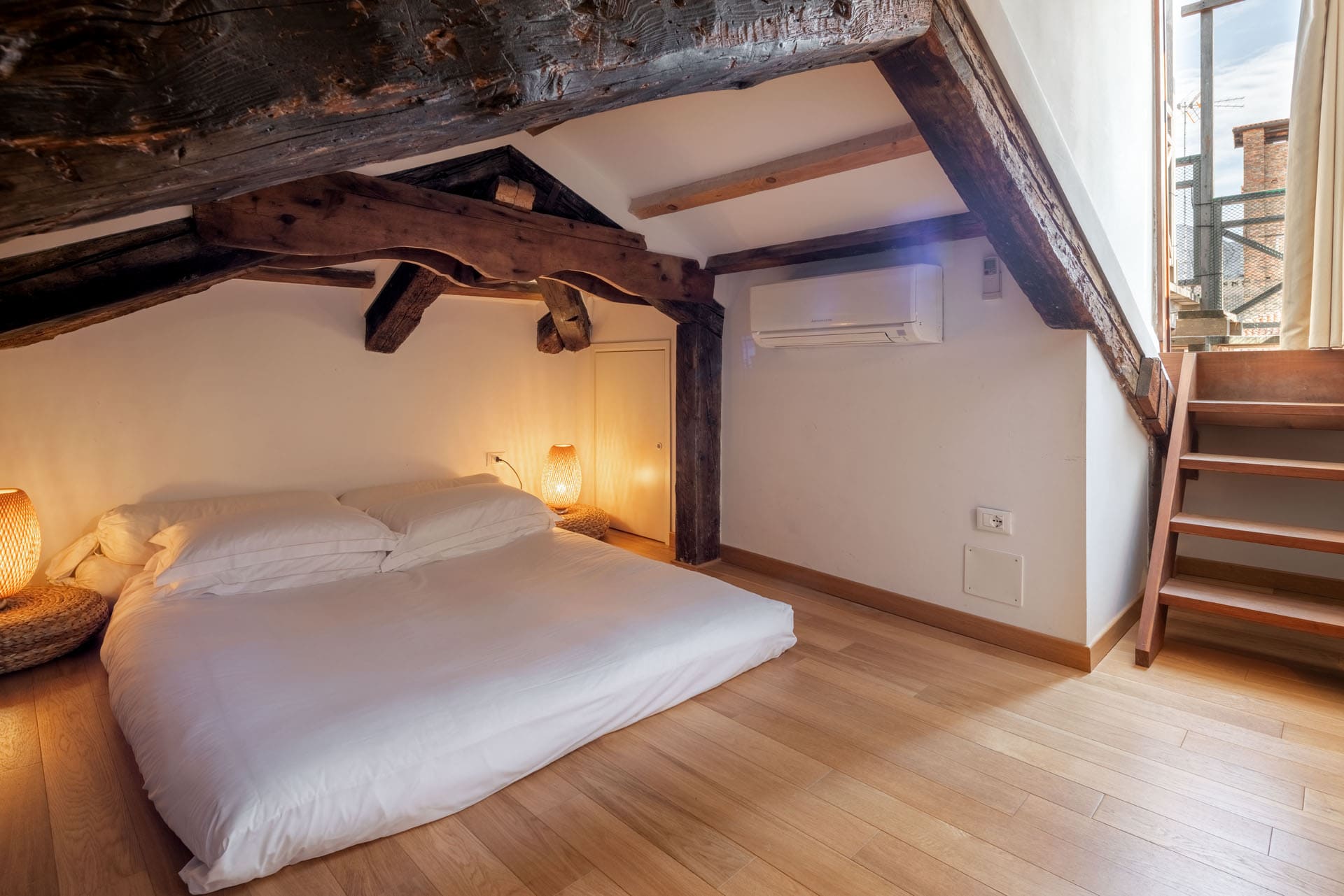 The Lion's House Apartment - Lion 4