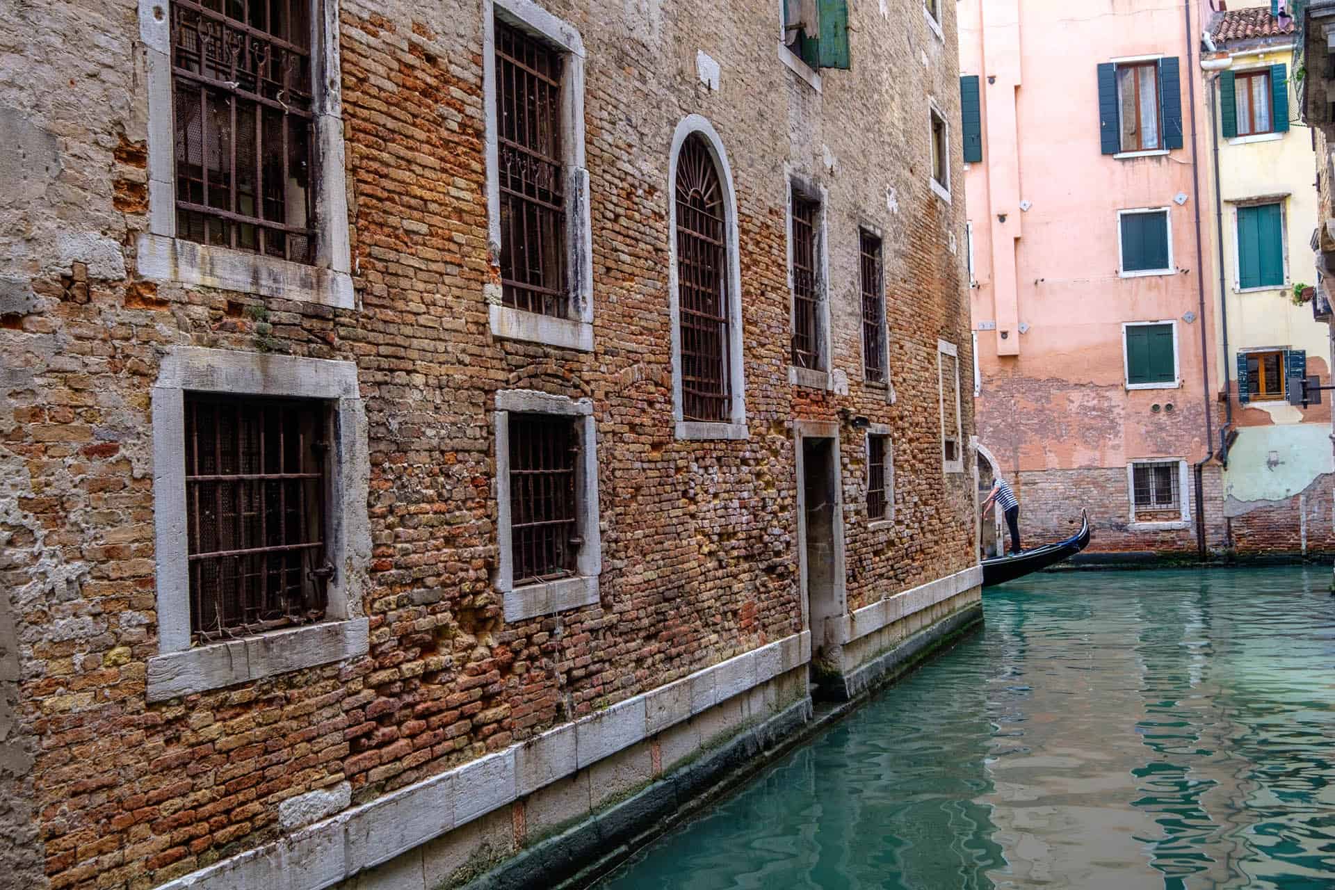 The Lion's Apt 5 on the Canal