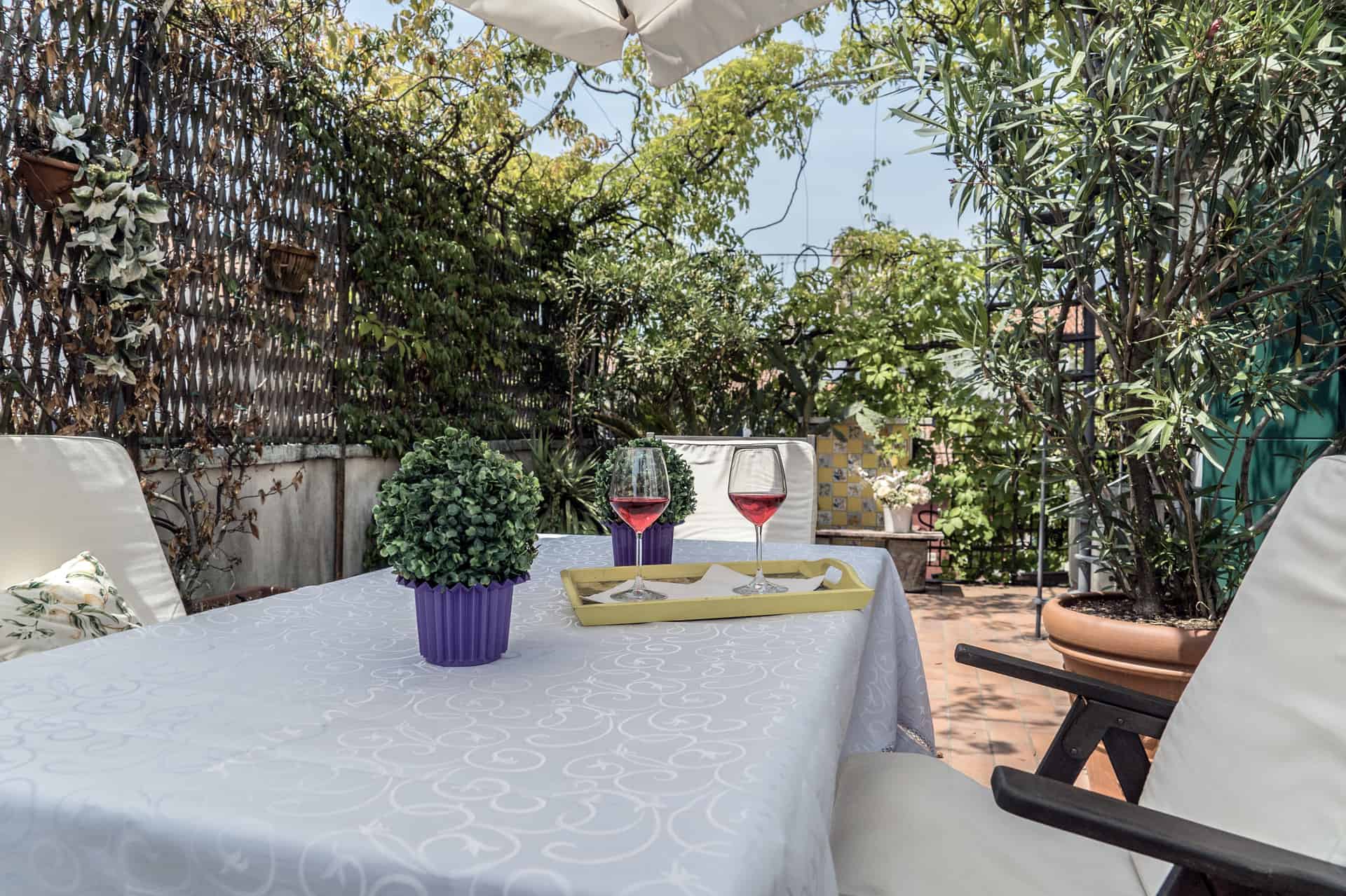 Three-Terraces Apartment