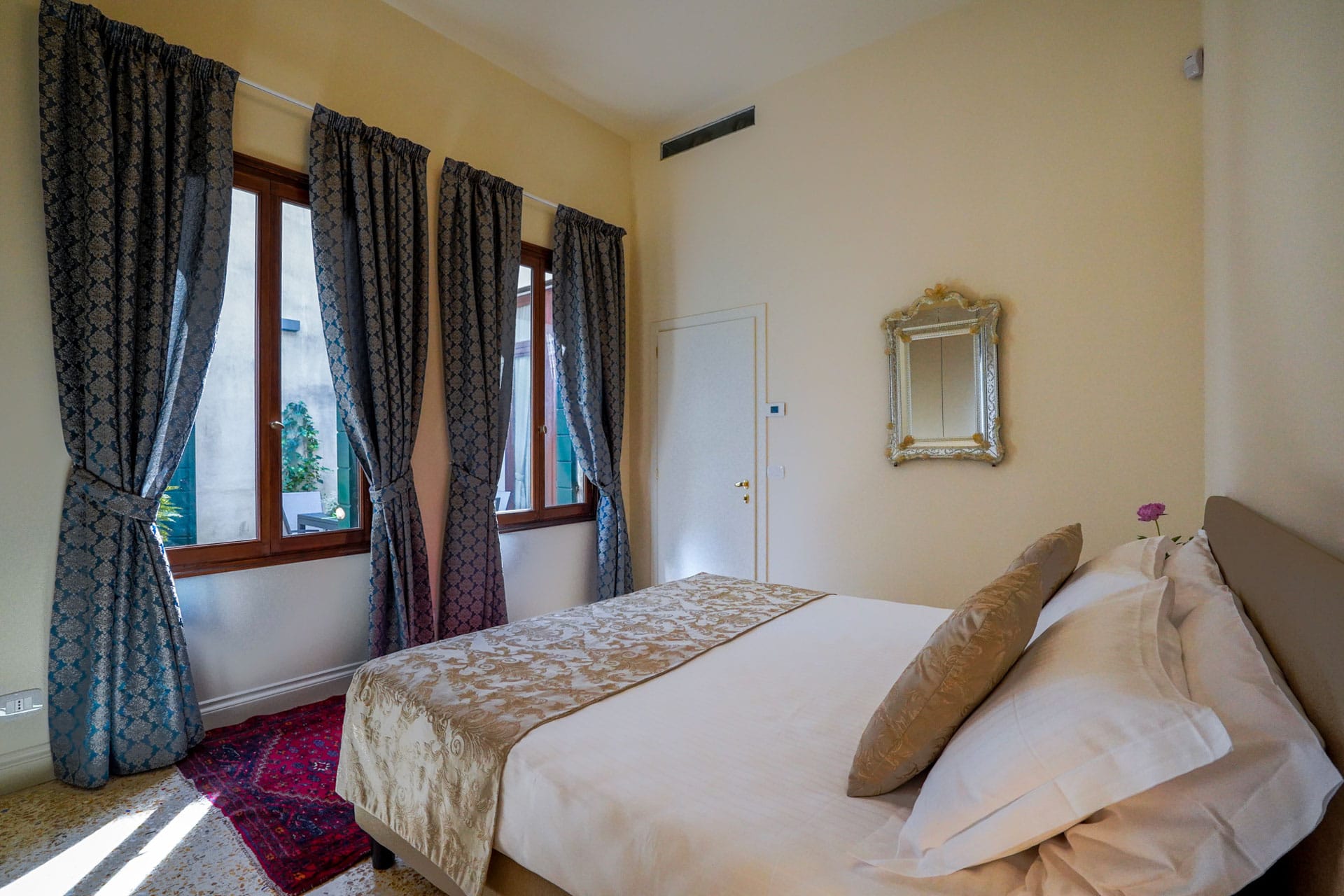 Ca' Longo Palace Damasco Apartment